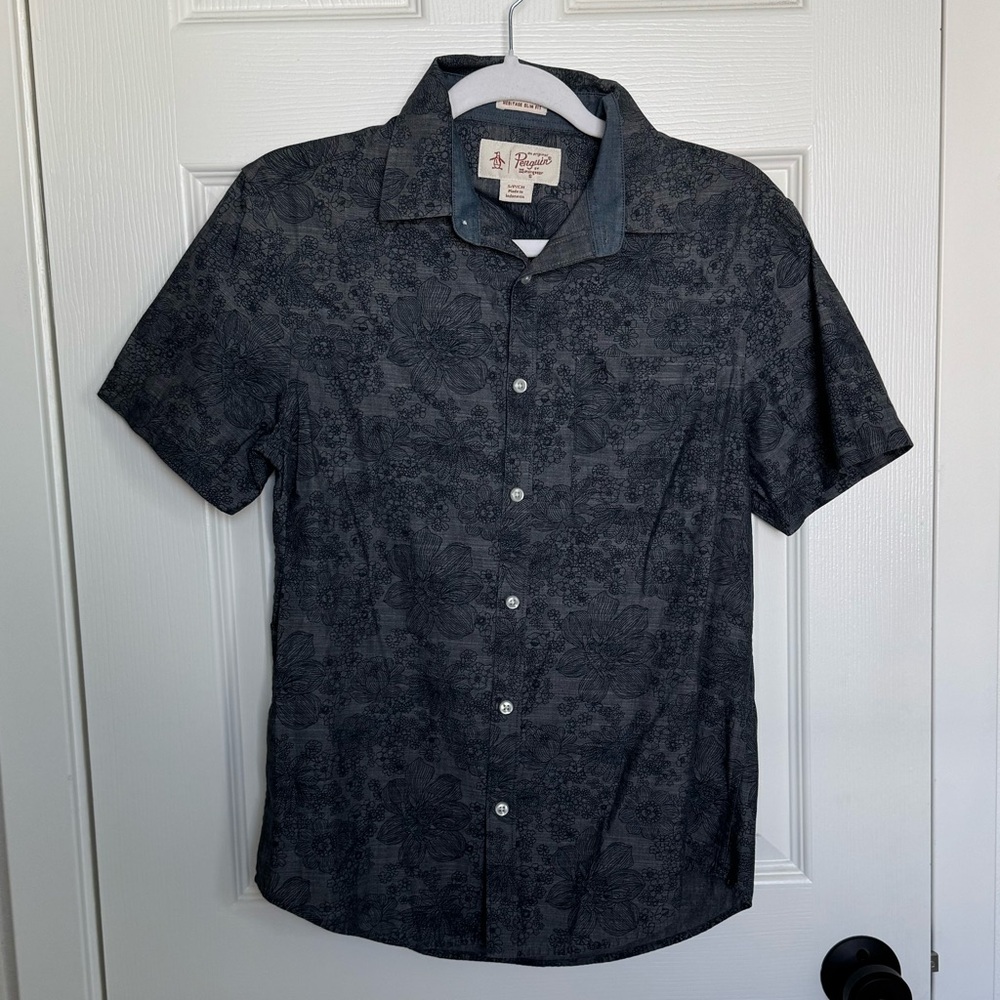 Penguin dark blue slim fit button down shirt size S with floral print
